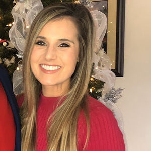 Meet your Posher, Courtney